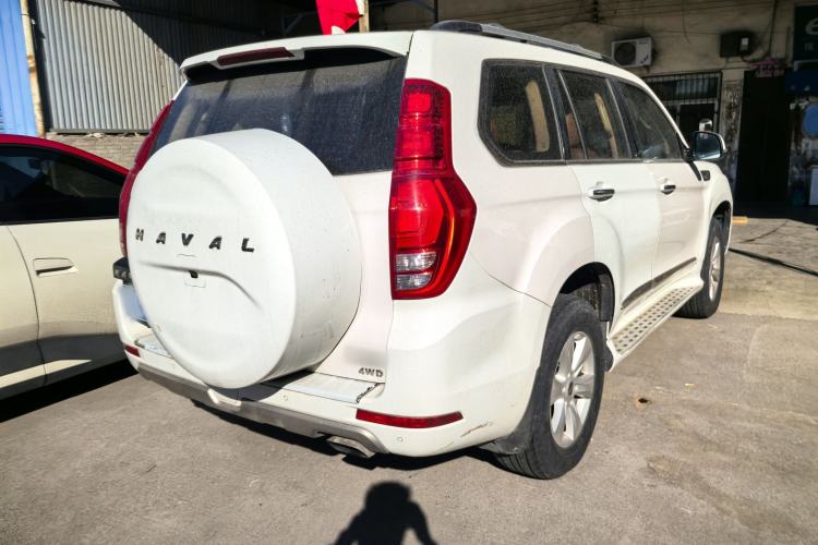 Used Haval H9 2015 2.0T Four-Wheel Drive Luxury 7-Seater Exterior 6