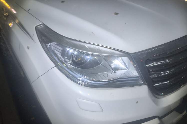 Used Haval H9 2015 2.0T Four-Wheel Drive Luxury 7-Seater Exterior 6