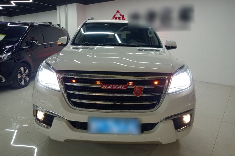 Used Haval H9 2015 2.0T Four-Wheel Drive Luxury 7-Seater Front