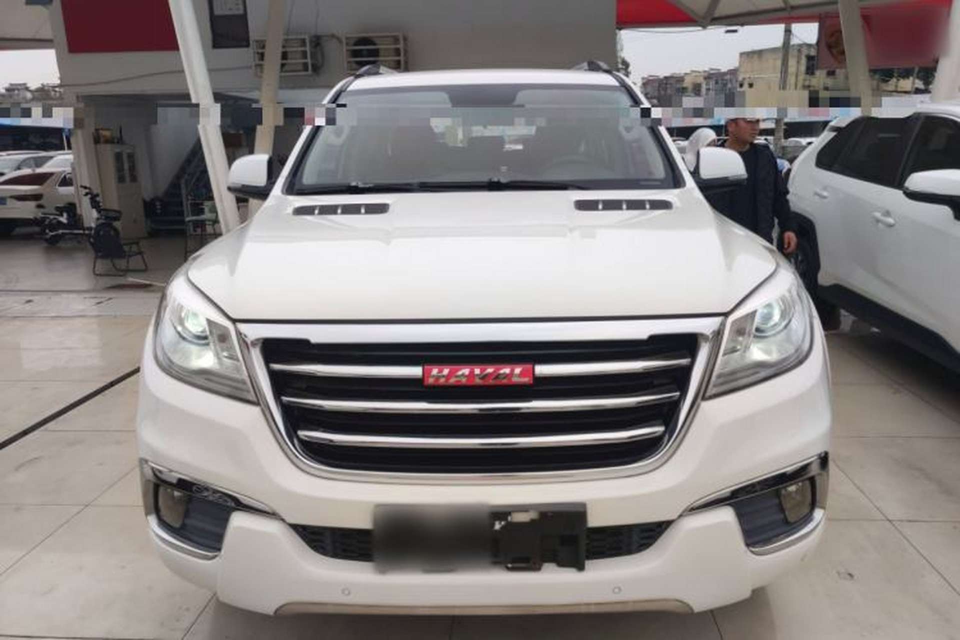 Used Haval H9 2015 2.0T Four-Wheel Drive Standard Model 7 Seats Front