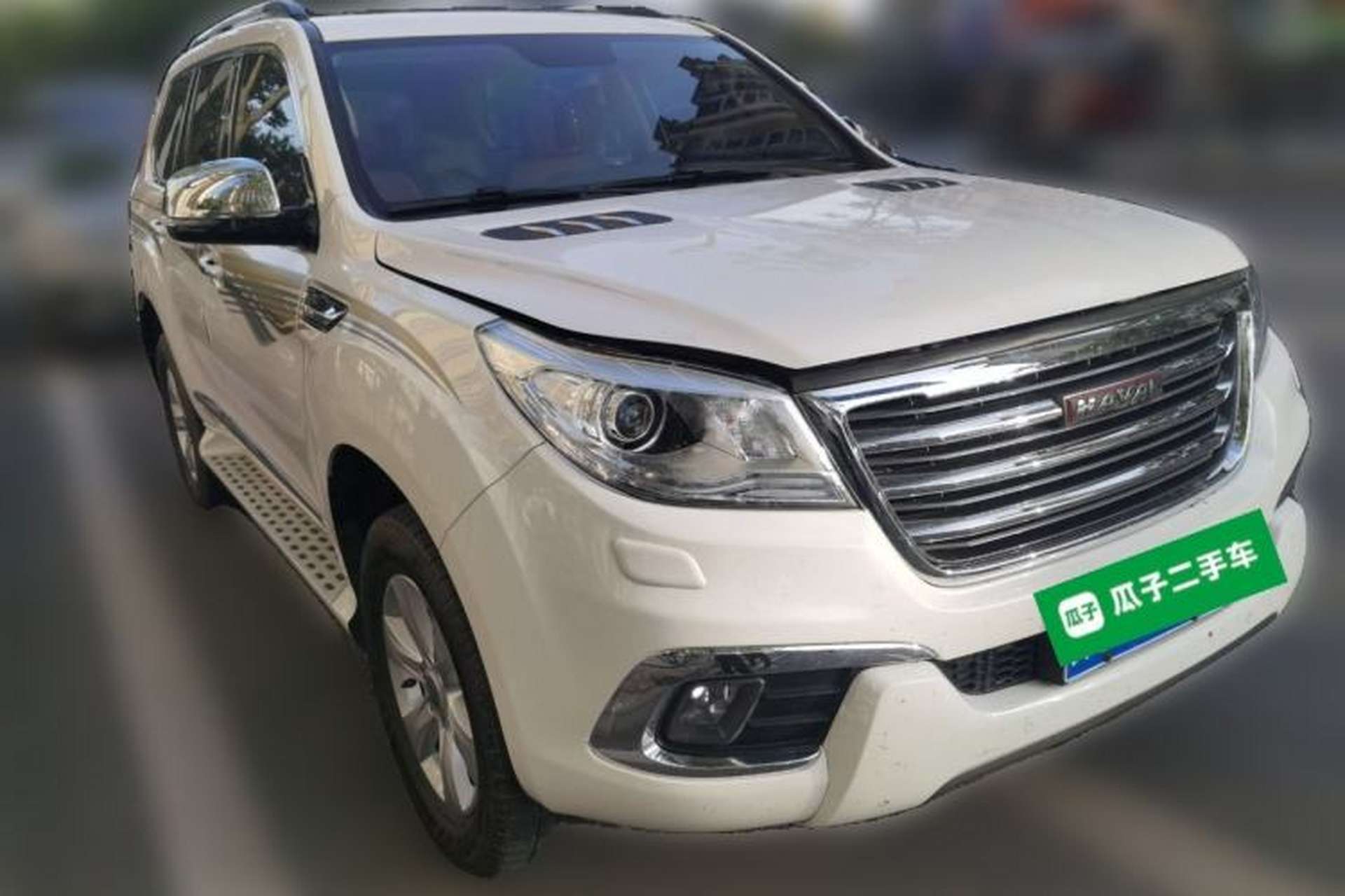 Used Haval H9 2015 2.0T Four-Wheel Drive Luxury 7-Seater Front Right 45 Deg