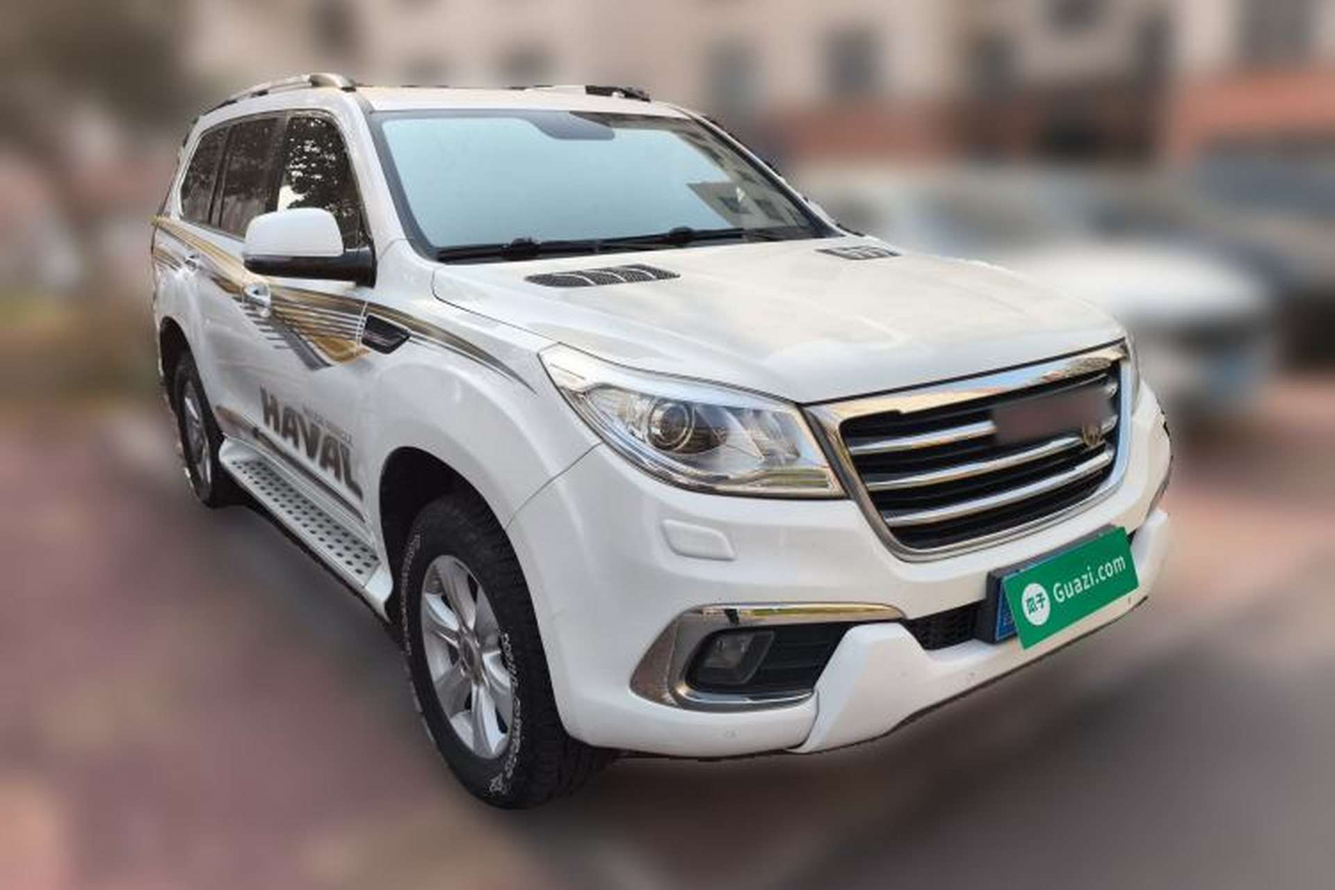 Used Haval H9 2015 2.0T Four-Wheel Drive Luxury 7-Seater Front Right 45 Deg