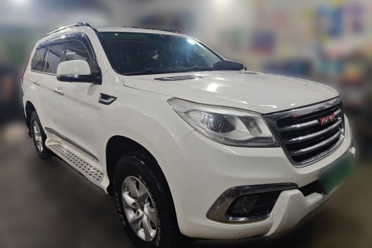 Used Haval H9 2015 2.0T Four-Wheel Drive Standard Model 7 Seats Front Right 45 Deg
