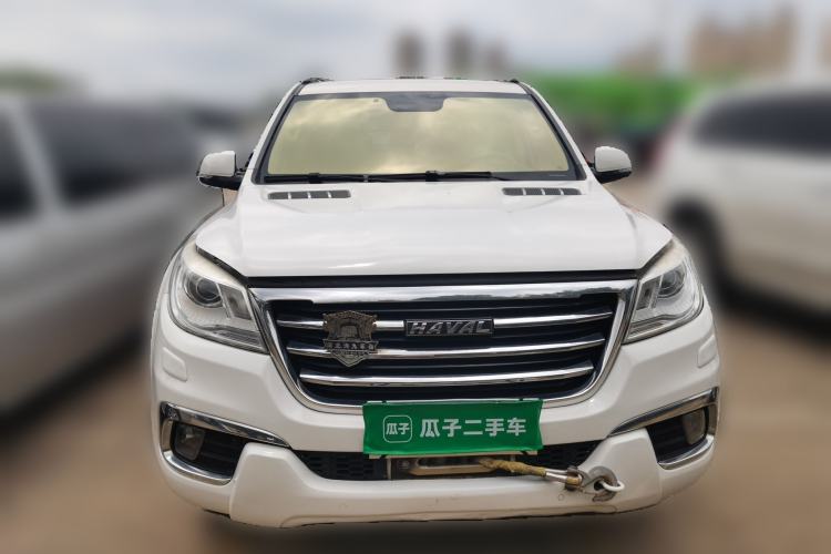 Used Haval H9 2015 2.0T Four-Wheel Drive Luxury 7-Seater Front
