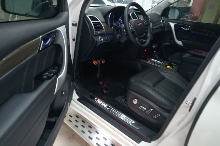 Used Haval H9 2015 2.0T Four-Wheel Drive Luxury 7-Seater Left Front Seat