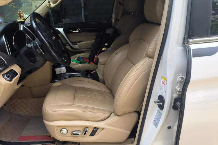 Used Haval H9 2015 2.0T Four-Wheel Drive Luxury 7-Seater Left Front Seat