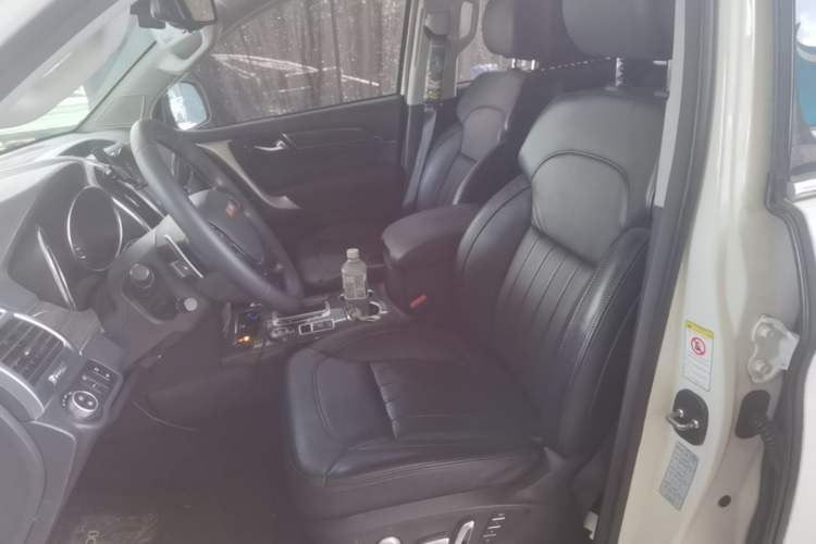 Used Haval H9 2015 2.0T Four-Wheel Drive Ultra-Luxury 7-Seater Left Front Seat