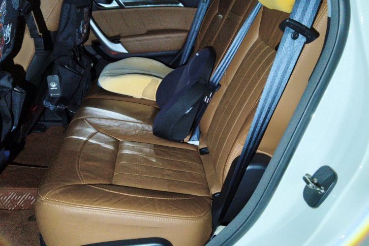 Used Haval H9 2015 2.0T Four-Wheel Drive Luxury 7-Seater Left Rear Seat