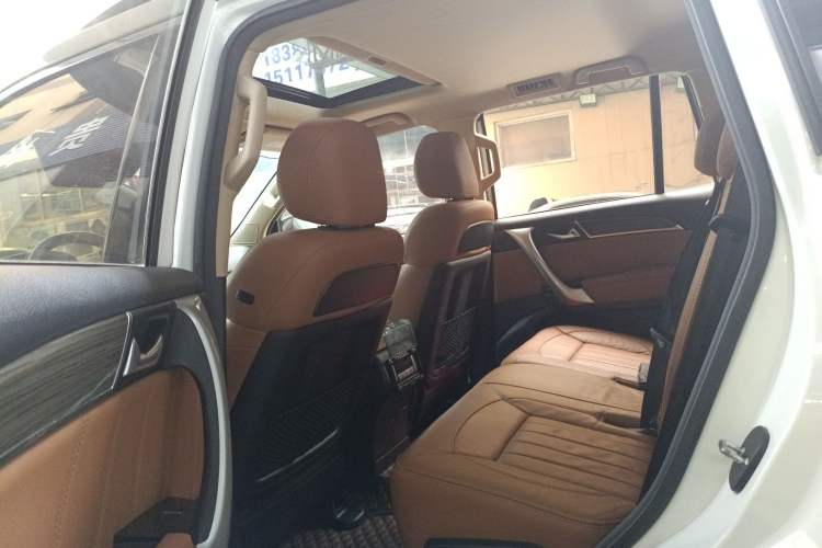 Used Haval H9 2015 2.0T Four-Wheel Drive Luxury 7-Seater Left Rear Seat