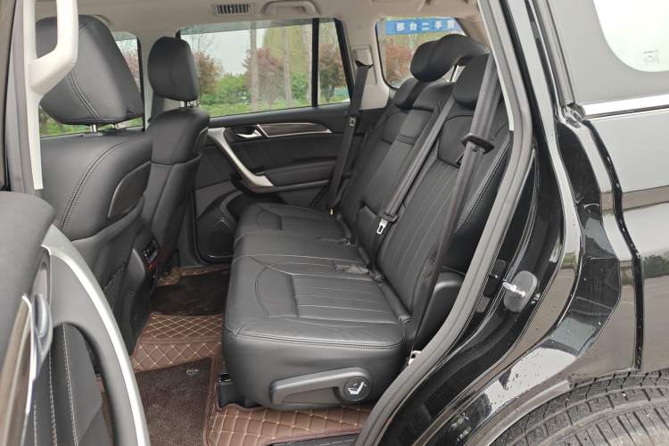 Used Haval H9 2015 2.0T Four-Wheel Drive Luxury 7-Seater Left Rear Seat