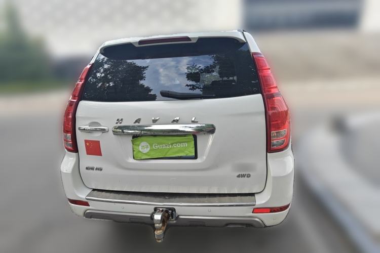 Used Haval H9 2015 2.0T Four-Wheel Drive Luxury 7-Seater Rear