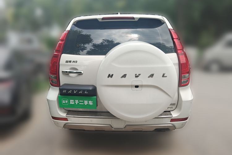 Used Haval H9 2015 2.0T Four-Wheel Drive Luxury 7-Seater Rear