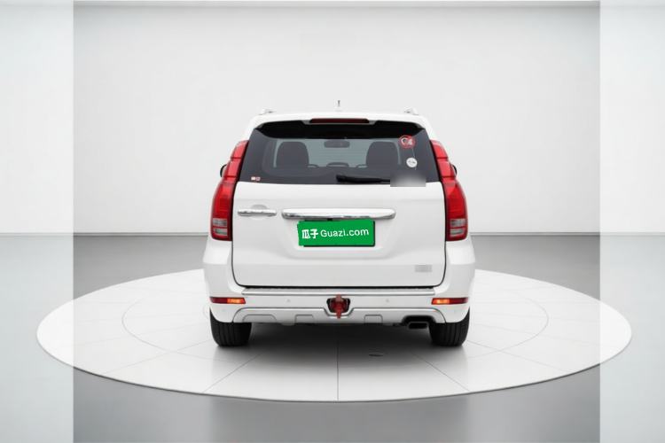 Used Haval H9 2015 2.0T Four-Wheel Drive Luxury Model 5 Seats Rear