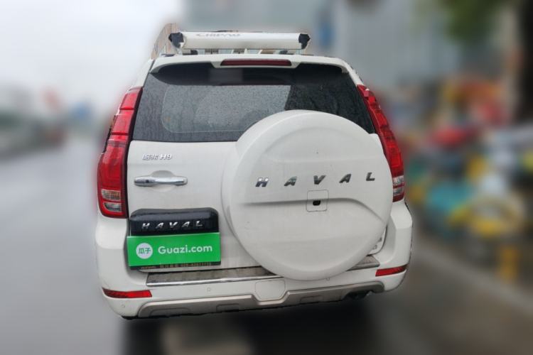 Used Haval H9 2015 2.0T Four-Wheel Drive Luxury 7-Seater Rear