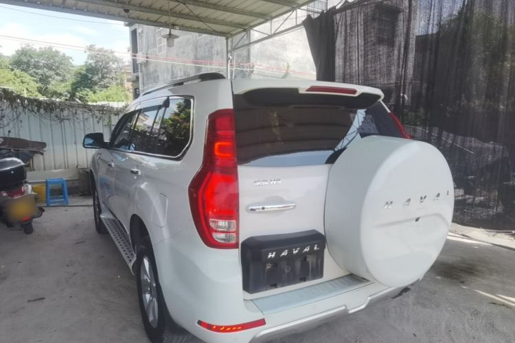 Used Haval H9 2015 2.0T Four-Wheel Drive Ultra-Luxury 7-Seater Rear Left 45 Deg
