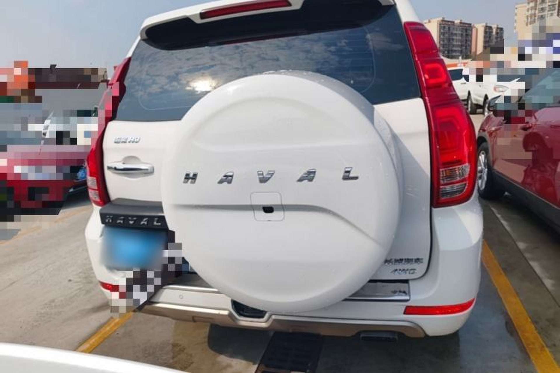 Used Haval H9 2015 2.0T Four-Wheel Drive Luxury 7-Seater Rear