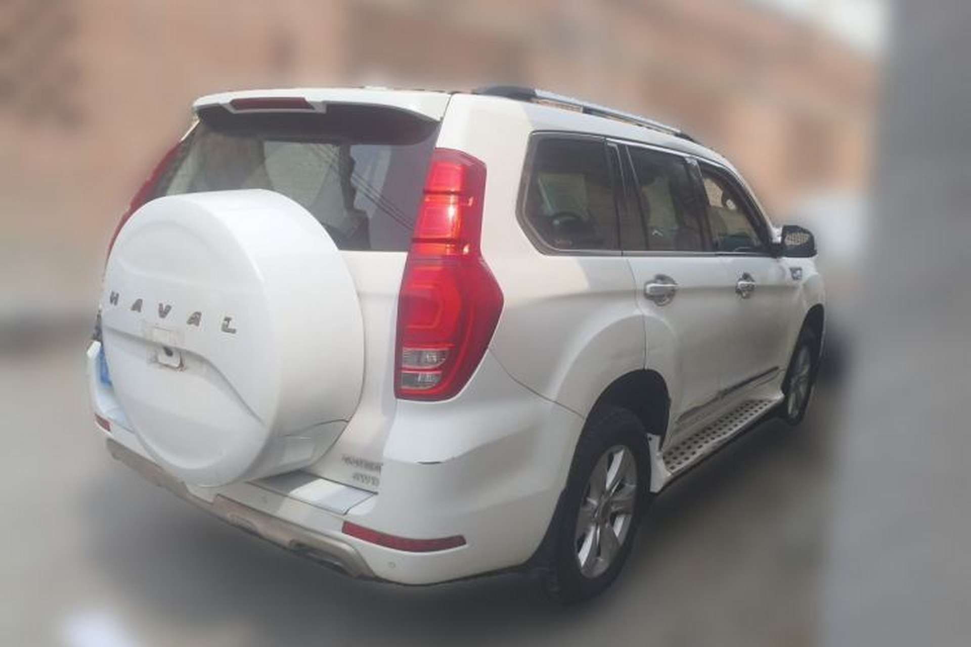 Used Haval H9 2015 2.0T Four-Wheel Drive Luxury 7-Seater Rear Right 45 Deg