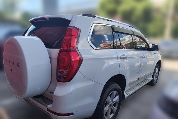 Used Haval H9 2015 2.0T Four-Wheel Drive Luxury Model 5 Seats Rear Right 45 Deg