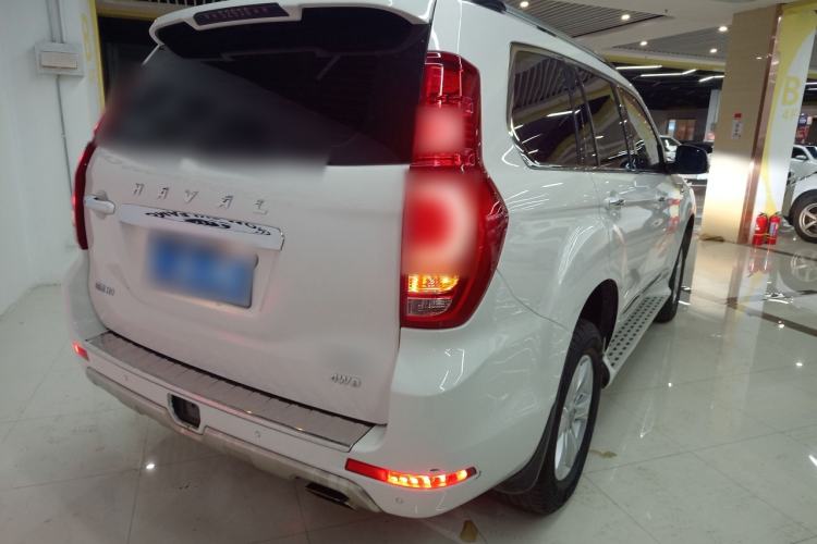 Used Haval H9 2015 2.0T Four-Wheel Drive Luxury 7-Seater Rear Right 45 Deg