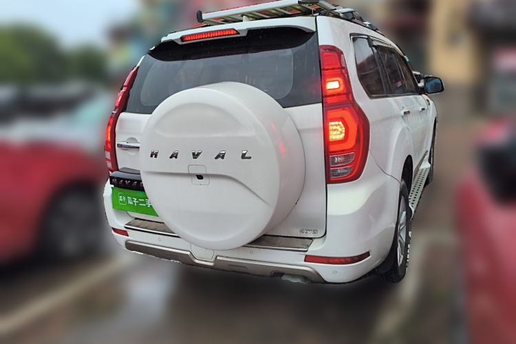 Used Haval H9 2015 2.0T Four-Wheel Drive Luxury 7-Seater Rear Right 45 Deg
