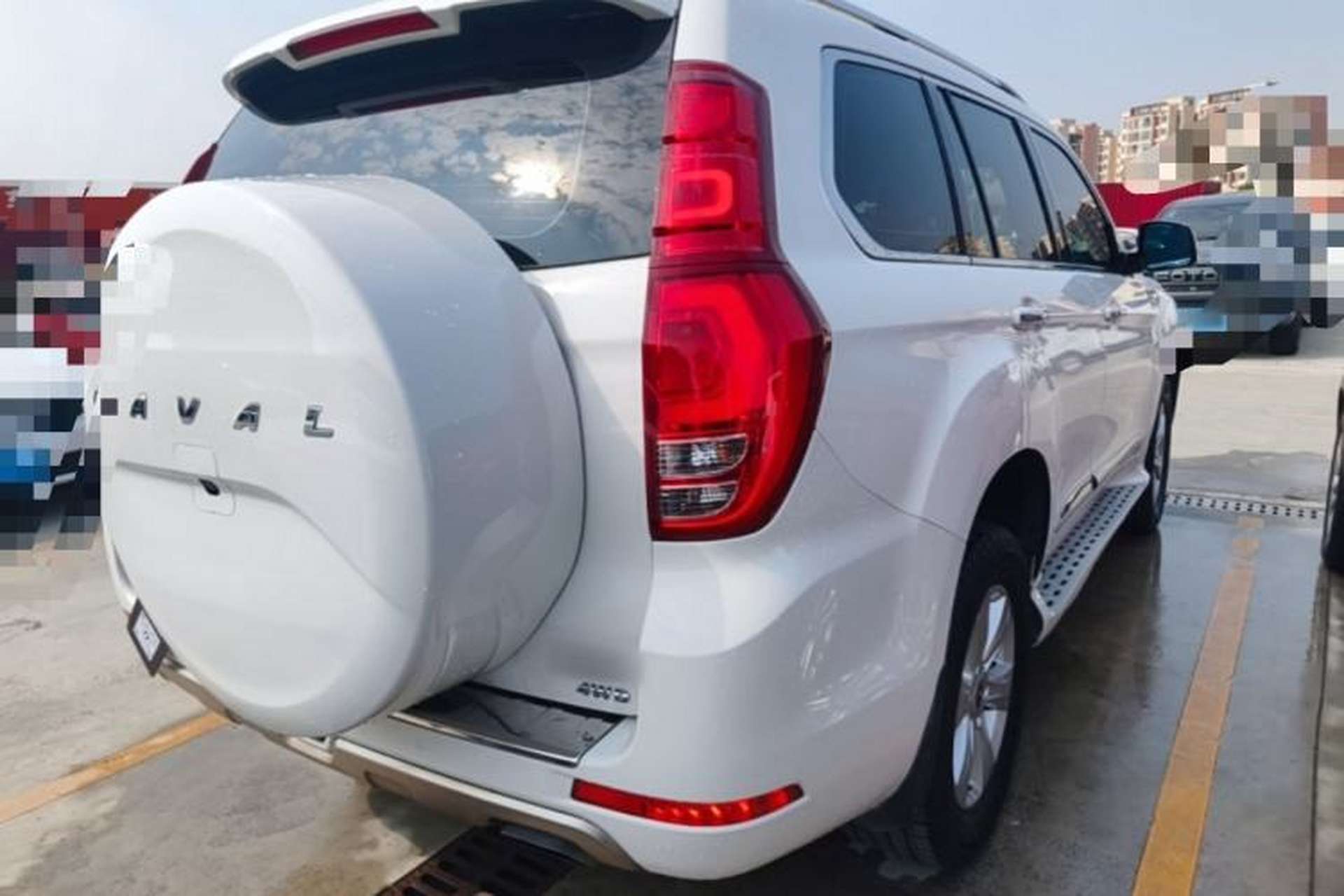 Used Haval H9 2015 2.0T Four-Wheel Drive Luxury 7-Seater Rear Right 45 Deg
