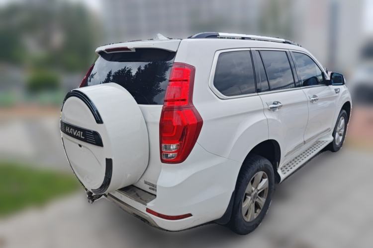 Used Haval H9 2015 2.0T Four-Wheel Drive Luxury 7-Seater Rear Right 45 Deg