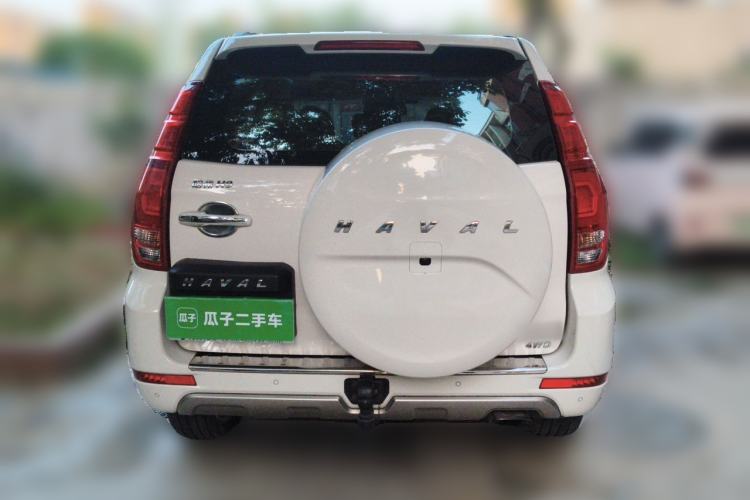 Used Haval H9 2015 2.0T Four-Wheel Drive Luxury 7-Seater Rear