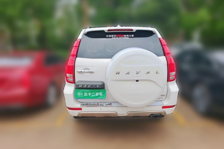 Used Haval H9 2015 2.0T Four-Wheel Drive Luxury 7-Seater Rear