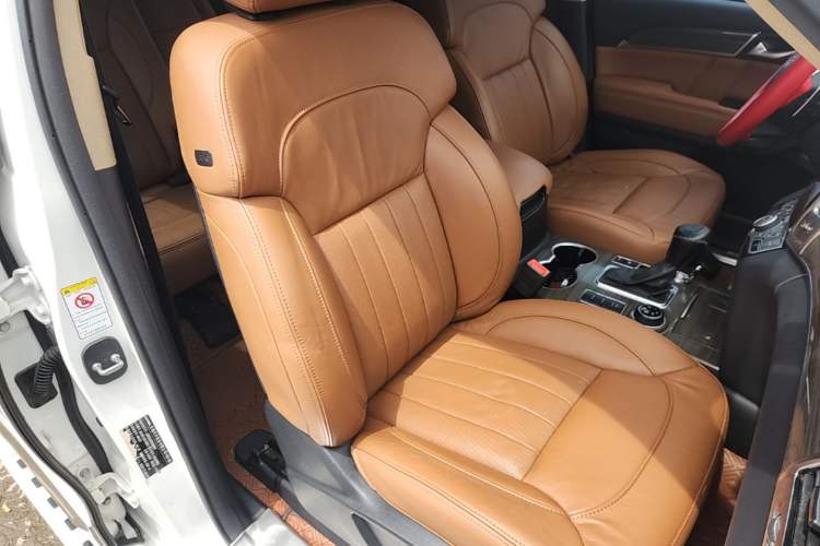 Used Haval H9 2015 2.0T Four-Wheel Drive Luxury 7-Seater Right Front Seat