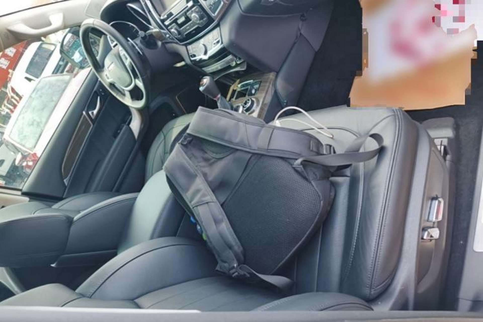 Used Haval H9 2015 2.0T Four-Wheel Drive Luxury 7-Seater Right Front Seat