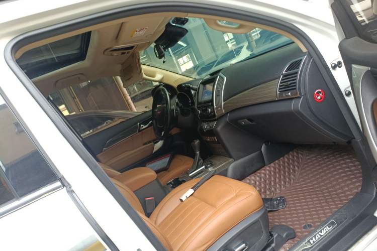 Used Haval H9 2015 2.0T Four-Wheel Drive Luxury 7-Seater Right Front Seat