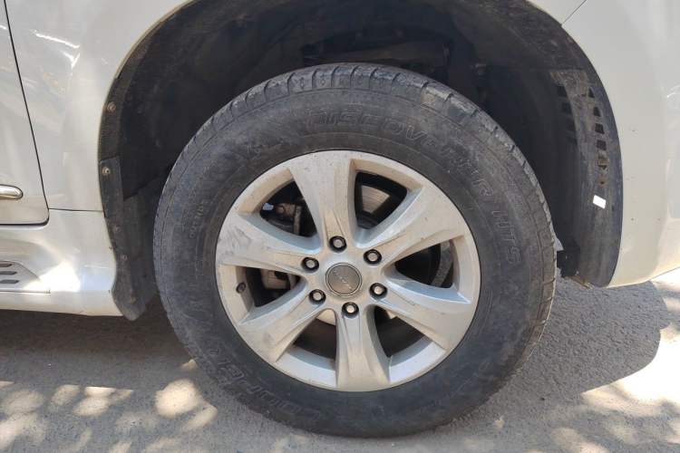 Used Haval H9 2015 2.0T Four-Wheel Drive Luxury 7-Seater Right Front Wheel Hub