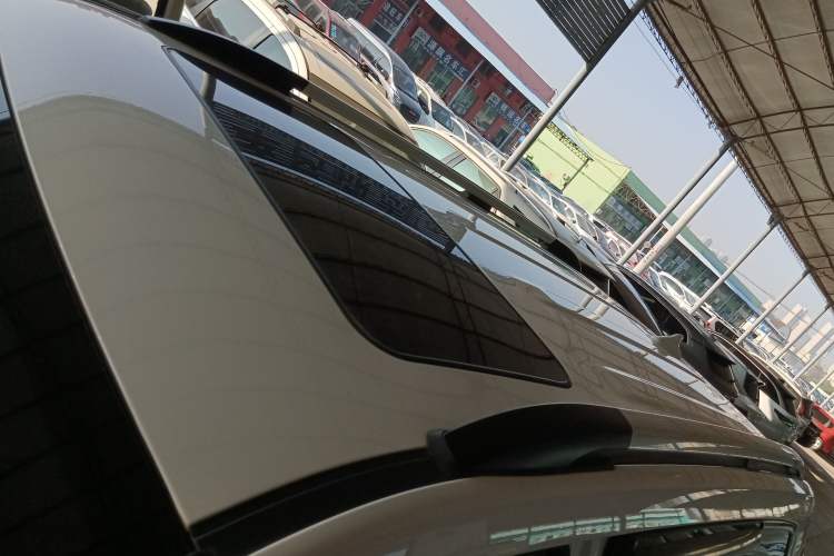 Used Haval H9 2015 2.0T Four-Wheel Drive Luxury 7-Seater Roof