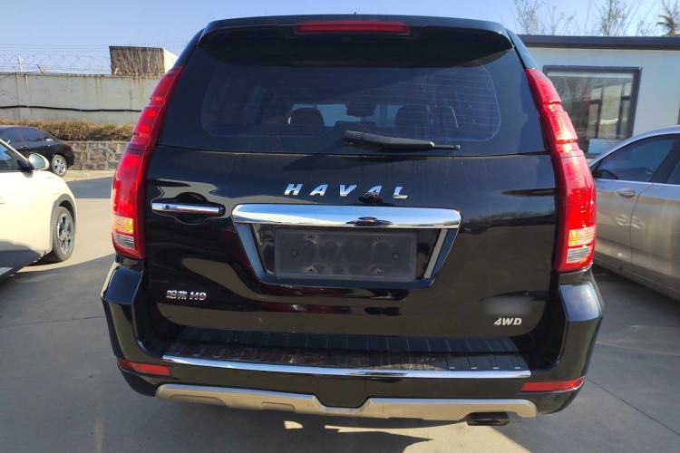 Used Haval H9 2016 2.0T Four-Wheel Drive Luxury 7-Seater Exterior 4