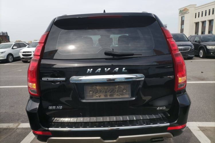 Used Haval H9 2016 2.0T Four-Wheel Drive Luxury 7-Seater Exterior 4