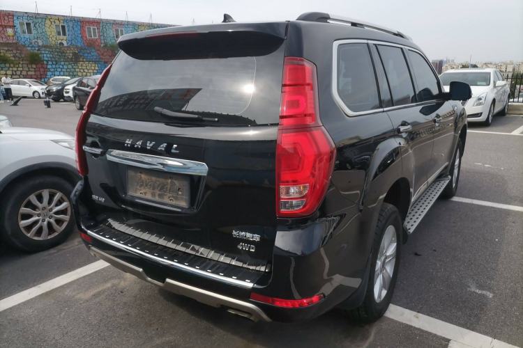 Used Haval H9 2016 2.0T Four-Wheel Drive Luxury 7-Seater Exterior 5