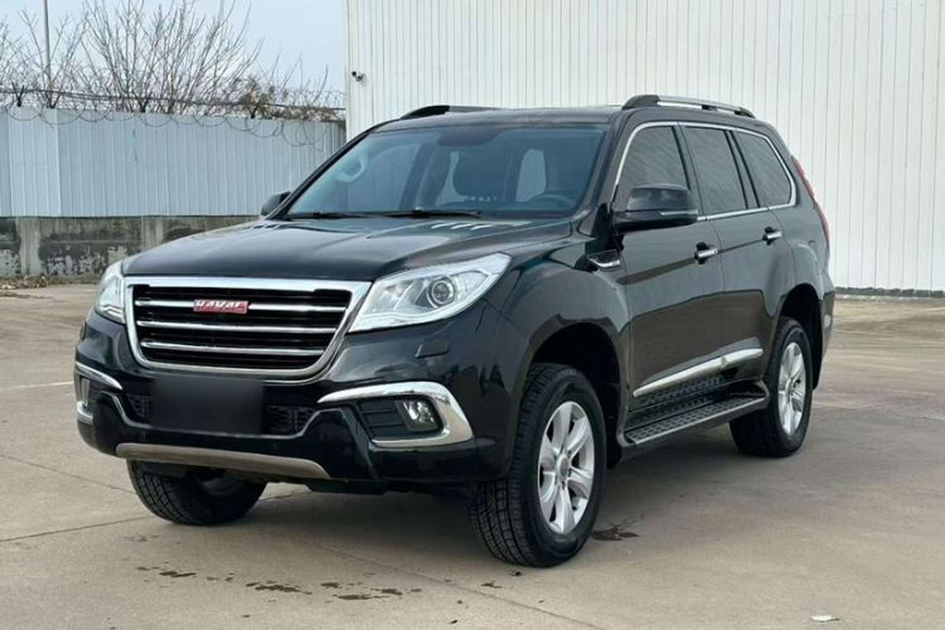 Used Haval H9 2016 2.0T Four-Wheel Drive Luxury 7-Seater Front Left 45 Deg