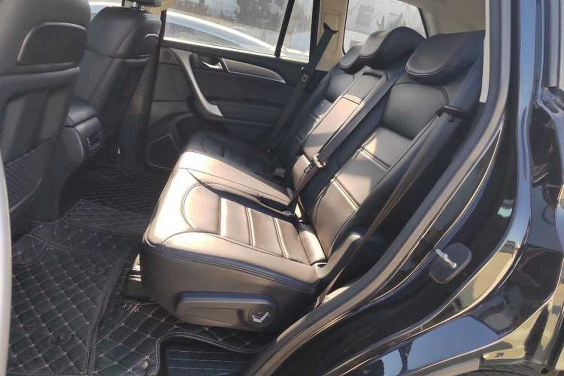 Used Haval H9 2016 2.0T Four-Wheel Drive Luxury 7-Seater Interior 4