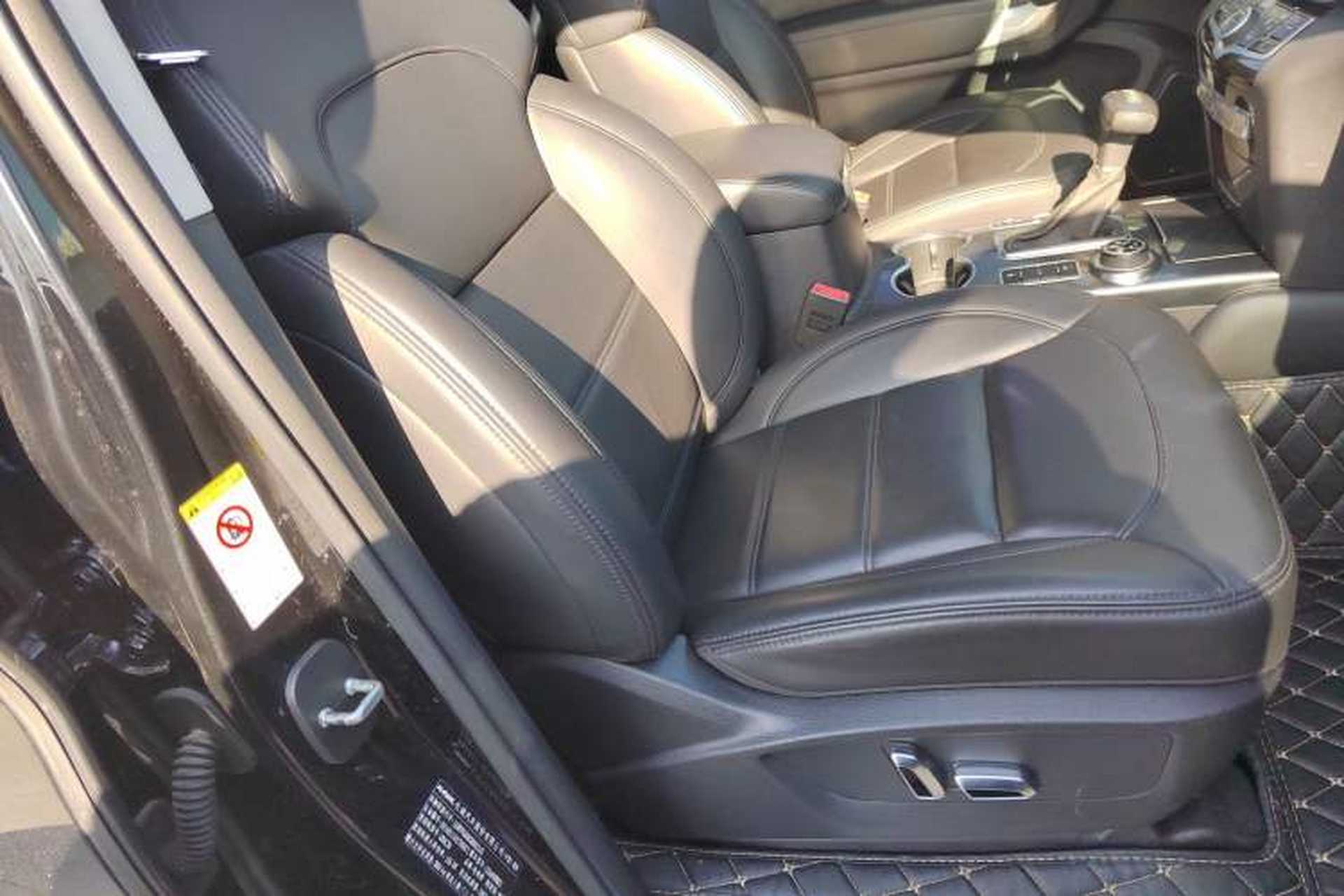 Used Haval H9 2016 2.0T Four-Wheel Drive Luxury 7-Seater Right Front Seat