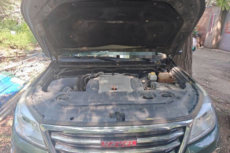 Used Haval H9 2016 2.0T Four-Wheel Drive Luxury 7-Seater Engine Bay