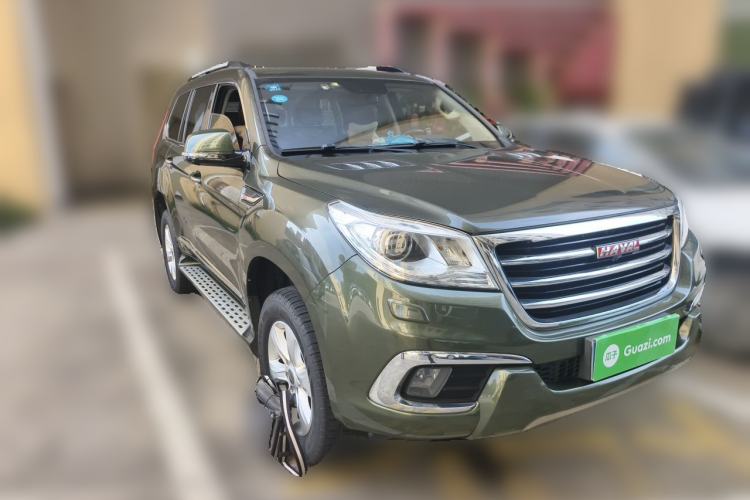 Used Haval H9 2016 2.0T Four-Wheel Drive Luxury 7-Seater Front Right 45 Deg