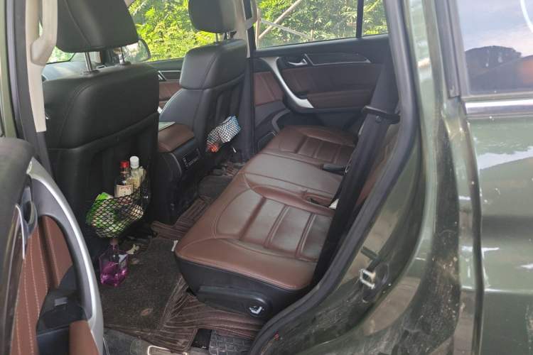 Used Haval H9 2016 2.0T Four-Wheel Drive Luxury 7-Seater Left Rear Seat