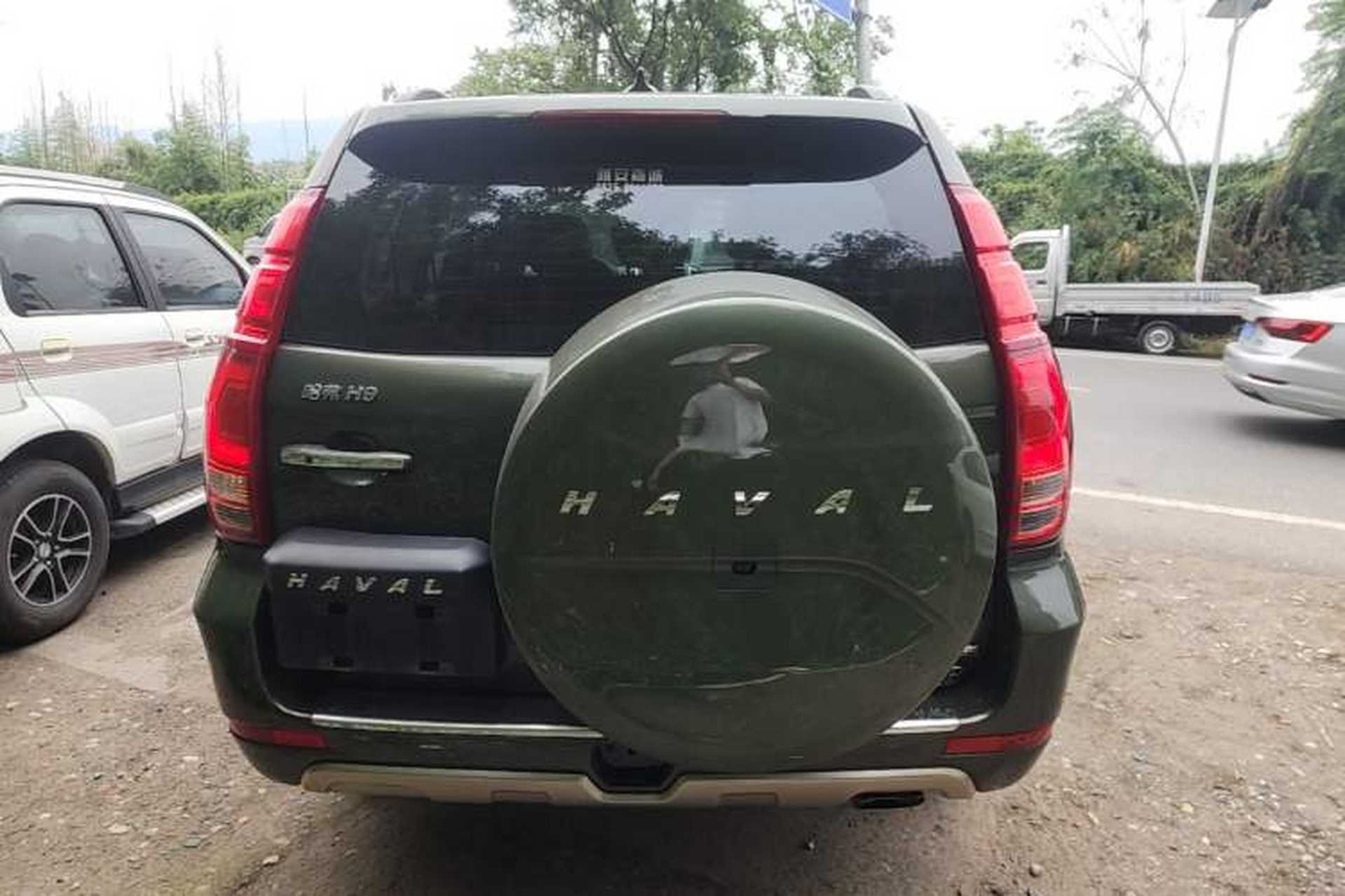Used Haval H9 2016 2.0T Four-Wheel Drive Elite Version 7 Seats Rear