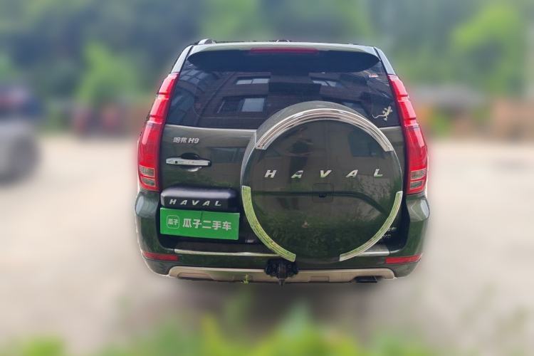 Used Haval H9 2016 2.0T Four-Wheel Drive Luxury Version 5 Seats Rear