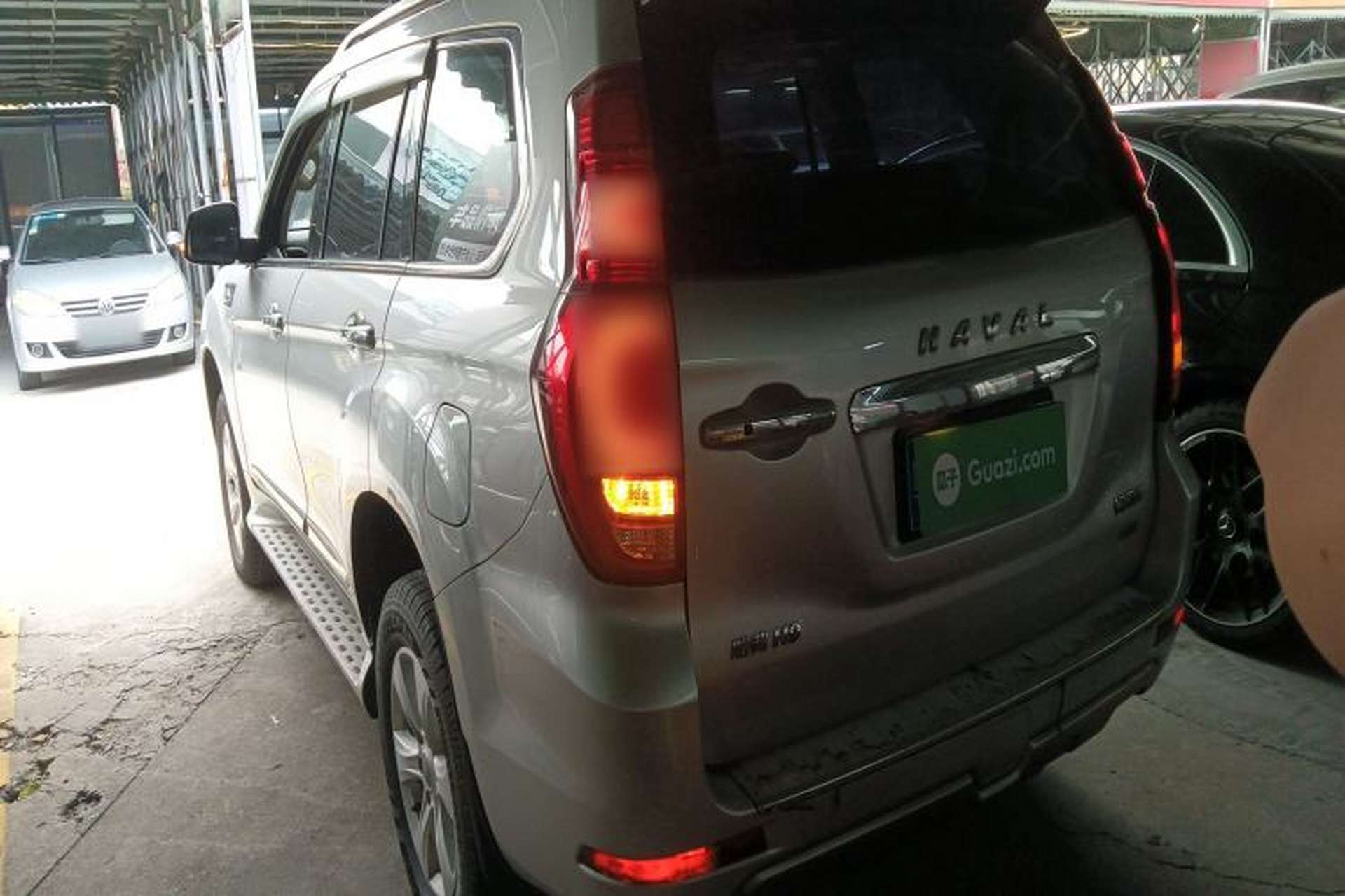 Used Haval H9 2016 2.0T Four-Wheel Drive Luxury 7-Seater Exterior 2