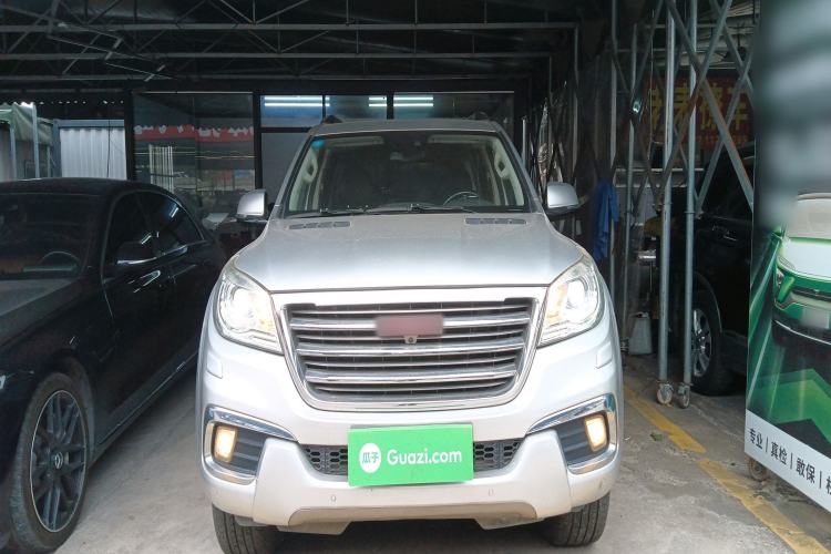 Used Haval H9 2016 2.0T Four-Wheel Drive Luxury 7-Seater Front