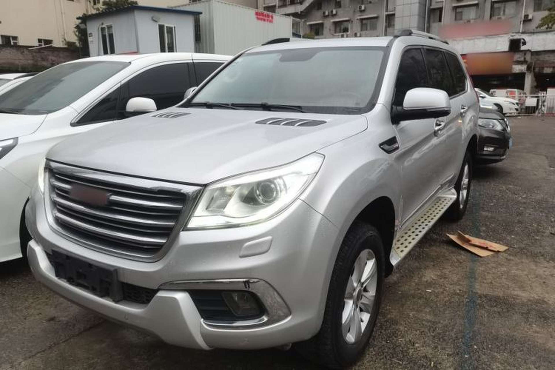 Used Haval H9 2016 2.0T Four-Wheel Drive Luxury 7-Seater Front Left 45 Deg