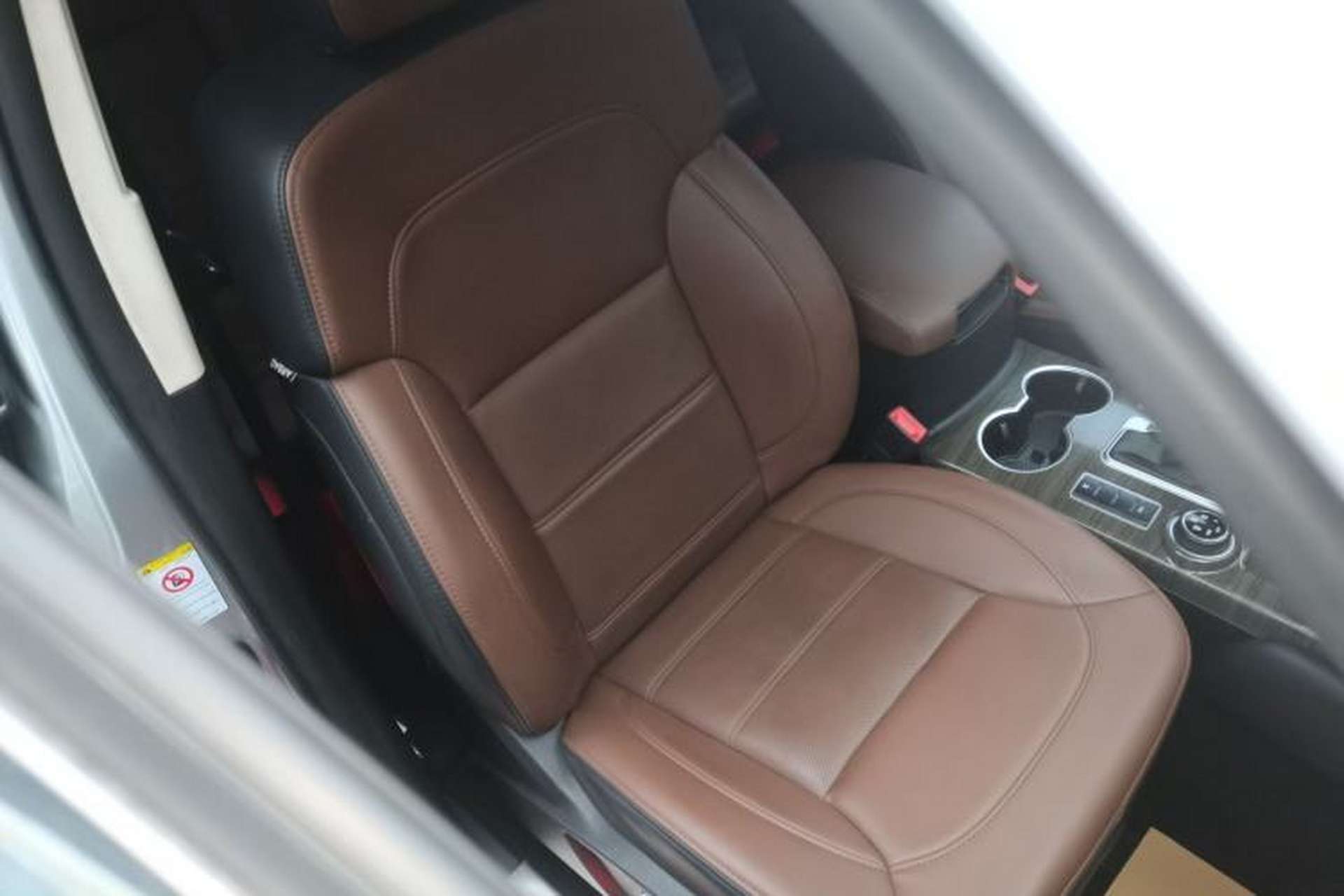 Used Haval H9 2016 2.0T Four-Wheel Drive Luxury 7-Seater Right Front Seat
