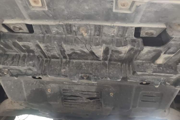Used Haval H9 2016 2.0T Four-Wheel Drive Luxury 7-Seater Chassis Front