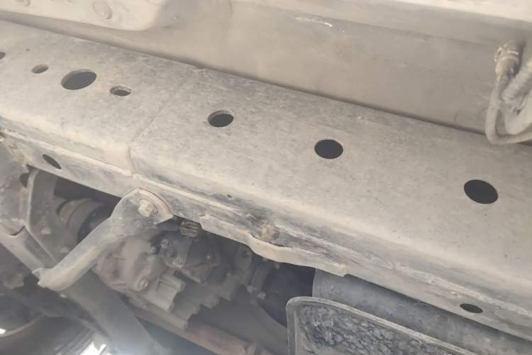 Used Haval H9 2016 2.0T Four-Wheel Drive Luxury 7-Seater Chassis Front Left